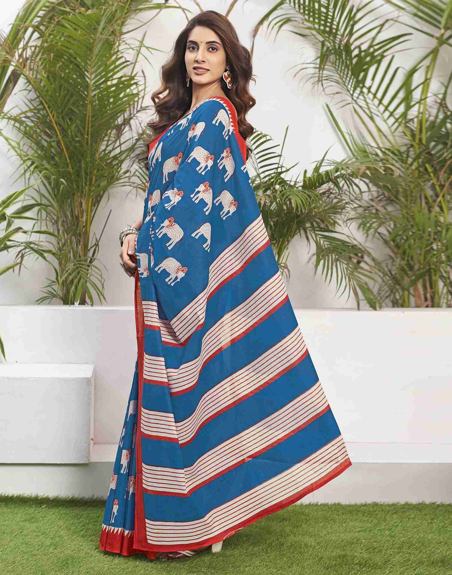 Graceful Blue Printed Cotton Saree